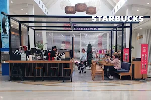 Starbucks Lynnmall image