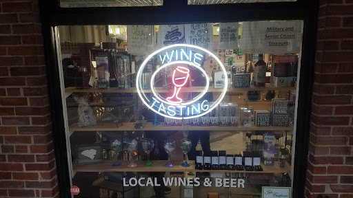 Wine Store «Charleston Winery», reviews and photos, 63 S Market St, Charleston, SC 29401, USA