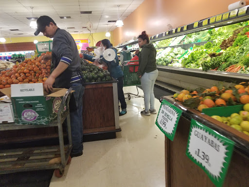 Supermarket «Morelia Supermarket Inc», reviews and photos, 4833 W Diversey Ave, Chicago, IL 60639, USA