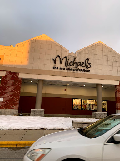 Craft Store «Michaels», reviews and photos, 701 N Milwaukee Ave #208, Vernon Hills, IL 60061, USA