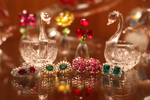 Traditions by Pooja Backliwal: Certified Diamonds & Finely Crafted Jewelry Delhi