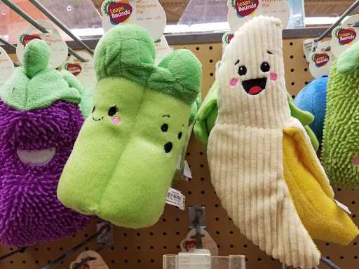 Pet Supply Store «Petco Animal Supplies», reviews and photos, 22000 Dulles Retail Plaza #110, Sterling, VA 20166, USA