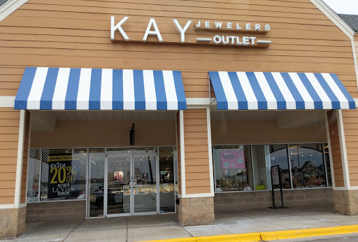 Kay Jewelers Outlet, 1475 N Burkhart Rd, Howell, MI 48855, USA, 
