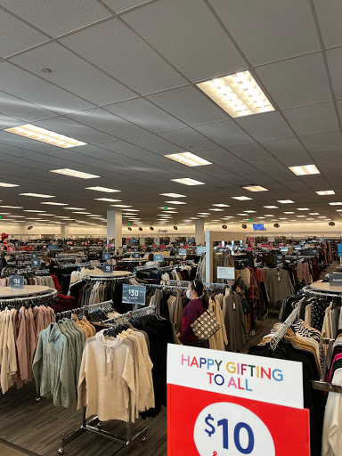 Department Store «Nordstrom Rack Persimmon Place», reviews and photos, 5300 Dublin Blvd, Dublin, CA 94568, USA