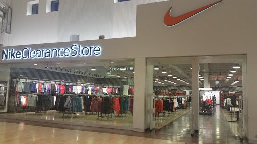 Sporting Goods Store «Nike Factory Store», reviews and photos, 6170 Grand Ave #569, Gurnee, IL 60031, USA