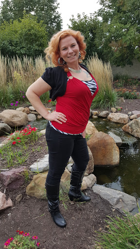 Beauty Salon «Radiant FX Salon & Day Spa», reviews and photos, 3808 1st Ave NE, Cedar Rapids, IA 52402, USA