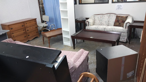 Thrift Store «Lighthouse Ministries Thrift», reviews and photos, 2410 W Baker St, Plant City, FL 33563, USA