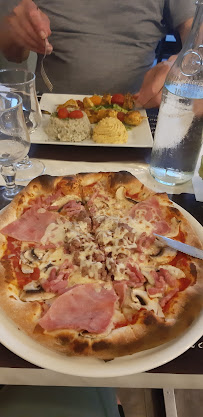 Pizza du Restaurant italien L'Oscario à Saint-Rémy-sur-Avre - n°9