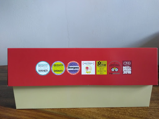 Coffee Shop «Glaze Donuts», reviews and photos, 358 River Rd, New Milford, NJ 07646, USA