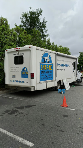 Pet Supply Store «Pet Supplies Plus», reviews and photos, 319 N Berkeley Blvd, Goldsboro, NC 27534, USA