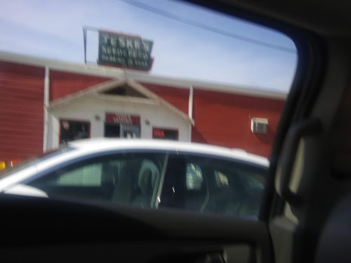 Pet Store «Teske Pet & Garden», reviews and photos, 2423 16th St, Moline, IL 61265, USA