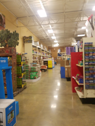 Pet Supply Store «PetSmart», reviews and photos, 1720 N Pointe Dr, Durham, NC 27705, USA