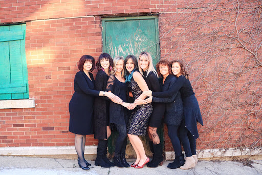 Beauty Salon «Mint Salon», reviews and photos, 827 S State St, Lockport, IL 60441, USA