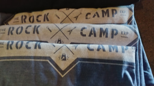 Bar & Grill «The Dog House Bar & Grill», reviews and photos, 2029 Woodlynn Ave, St Paul, MN 55109, USA