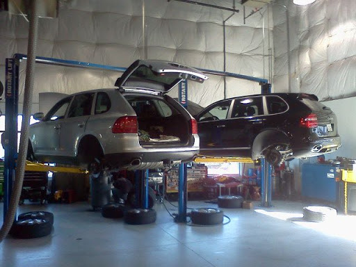 Auto Repair Shop «IMA Motorwerke», reviews and photos, 25354 Pleasant Valley Rd Suite 155, Chantilly, VA 20152, USA