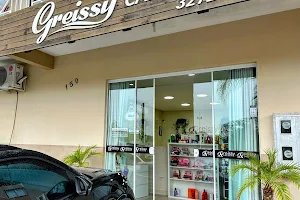 Greissy Cabeleireira - Corte de Cabelo, Luzes, Progressiva, Coloração, Manicure e Pedicure, Podóloga, Extensão de Cílios image