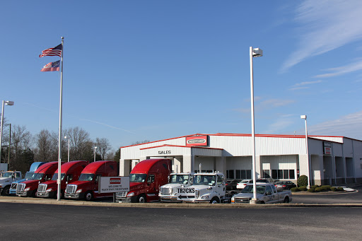 Truck Dealer «Peach State Freightliner Jefferson», reviews and photos, 1755 Dry Pond Rd, Jefferson, GA 30549, USA