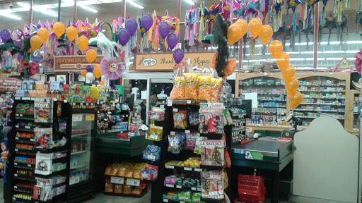Grocery Store «Northgate Gonzalez Markets», reviews and photos, 2120 Pacific Ave, Long Beach, CA 90806, USA