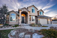 Utah Real Estate Photography - UREP - Photo 2 - Car repair in , Provo