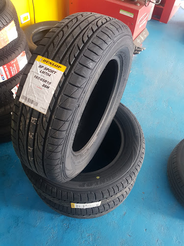 Stock Tire - Tienda de neumáticos