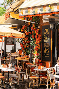 Atmosphère du Restaurant Café Odessa - Brasserie parisienne tendance - n°3