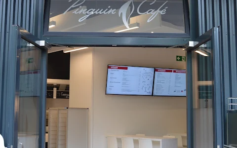 Pinguin Café image