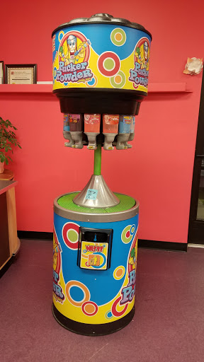 Amusement Center «Dizzy Family Fun Center», reviews and photos, 455 Weaver Park Rd #100, Longmont, CO 80501, USA