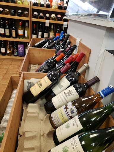 Liquor Store «Mountain View Wine & Spirits», reviews and photos, 500 New York 303 A7, Orangeburg, NY 10962, USA
