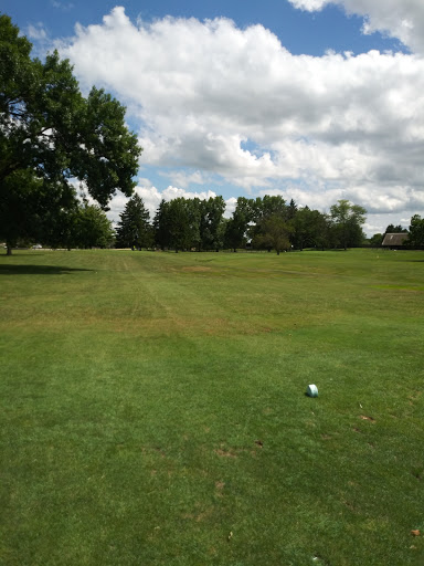 Golf Course «Par 3 Golf Course», reviews and photos, 3362 Fairlawn Dr, Columbus, IN 47203, USA