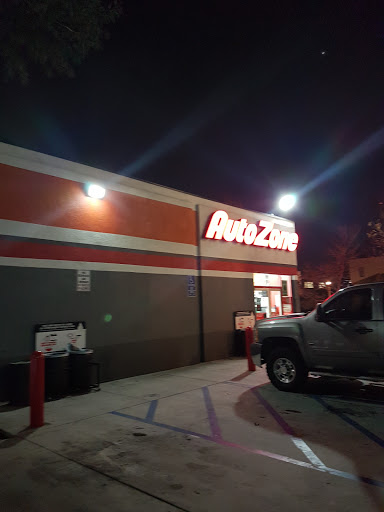 Auto Parts Store «AutoZone», reviews and photos, 550 N Lake Ave, Pasadena, CA 91101, USA