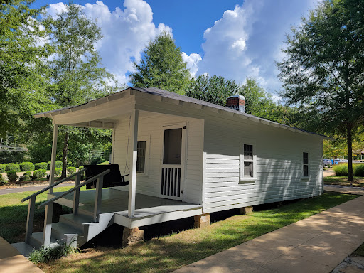 Attraction «Elvis Presley Birthplace», reviews and photos, 306 Elvis Presley Dr, Tupelo, MS 38801, USA