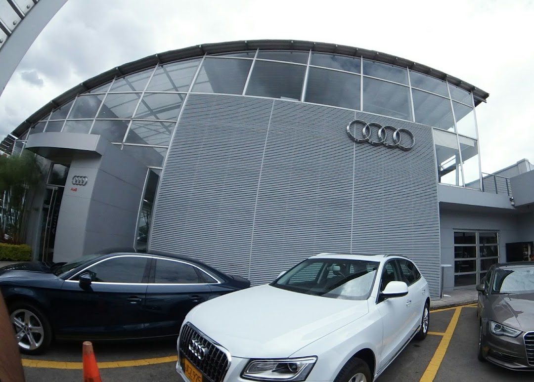 Audi Center