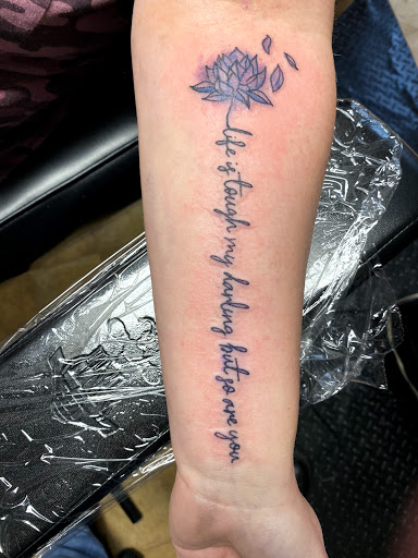 Tattoo Shop «Sacred Art Tattoos», reviews and photos, 897 W McClain Ave, Scottsburg, IN 47170, USA