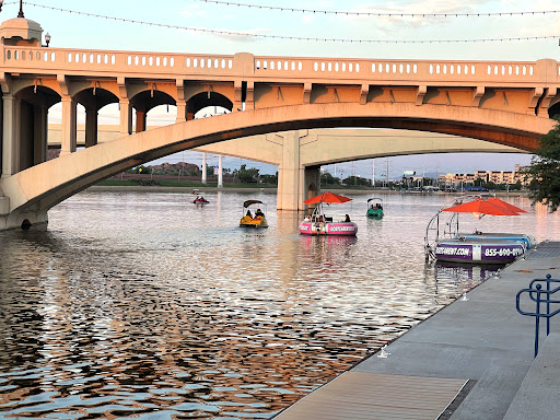 Boat tour agency Tempe