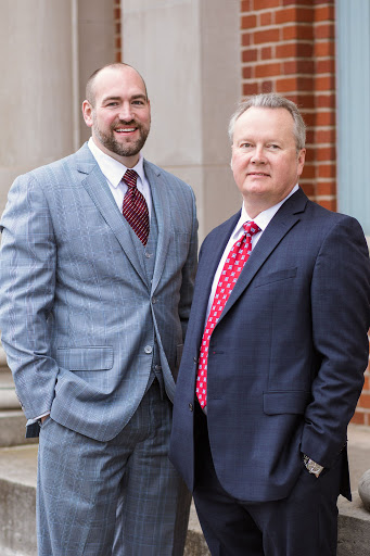 Personal Injury Attorney «The Law Offices of Lyndon R. Helton, PLLC», reviews and photos