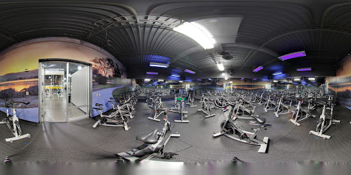 Gym «24 Hour Fitness», reviews and photos, 567 Floresta Blvd, San Leandro, CA 94578, USA
