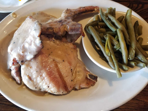 Southern Restaurant (US) «Buttons Restaurant Fort Worth», reviews and photos, 4701 West Fwy, Fort Worth, TX 76107, USA