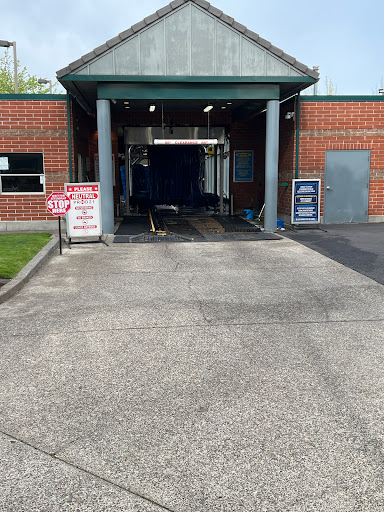 Car Wash «Kiss Car Wash», reviews and photos, 12390 SW Scholls Ferry Rd, Tigard, OR 97223, USA
