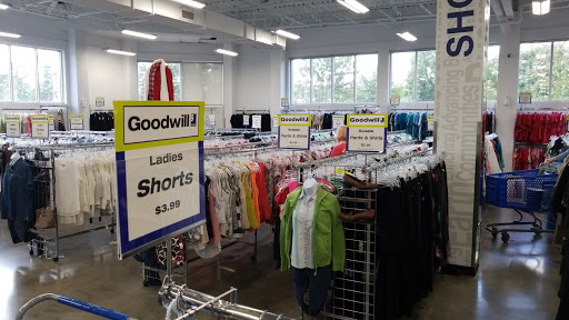 Thrift Store «Goodwill Short Pump Retail Store», reviews and photos, 4200 Tom Leonard Dr, Glen Allen, VA 23060, USA