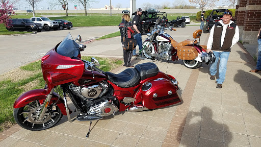 Motorcycle Dealer «Indian Motorcycle Kansas City & RideNow Powersports Kansas City», reviews and photos, 800 N Rogers Rd, Olathe, KS 66062, USA