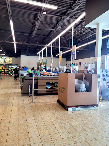 Supermarket «ALDI», reviews and photos, 371 E Aurora Rd, Northfield, OH 44067, USA