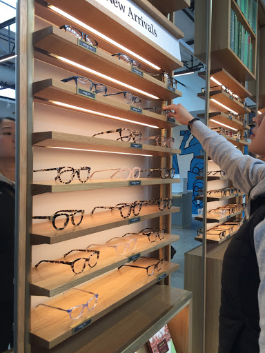 Optician «Warby Parker», reviews and photos, 2619 NE University Village St, Seattle, WA 98105, USA