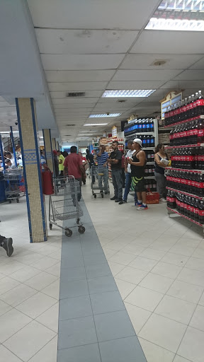 Supermercados grandes en Maracay