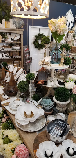 Shopping Mall «Westgate Centre», reviews and photos, 12320 Olive Blvd, Creve Coeur, MO 63141, USA