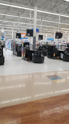Department Store «Walmart Supercenter», reviews and photos, 3301 N Pontiac Trail, Commerce Charter Twp, MI 48390, USA