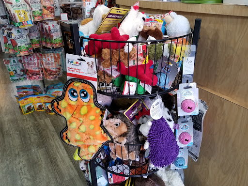 Pet Supply Store «Dog-Mania & Cats», reviews and photos, 37846 Meridian Ave, Dade City, FL 33525, USA