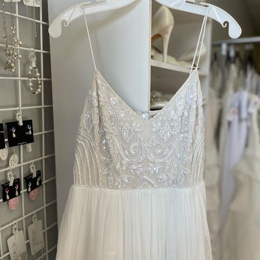Bridal Shop «SGE Bridal Boutique», reviews and photos, 1020 N Hamilton Rd, Gahanna, OH 43230, USA