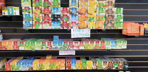 Tobacco Shop «Hwy 6 Smoke N Night Smoke Shop», reviews and photos, 7730 Hwy 6, Houston, TX 77083, USA