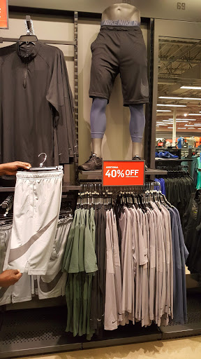 Clothing Store «Nike Factory Store», reviews and photos, 2950 I-20 Frontage Rd #755, Grand Prairie, TX 75052, USA