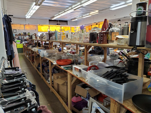 Thrift Store «Secondhand Affordables Thrift store», reviews and photos, 14011 Pacific Ave S, Tacoma, WA 98444, USA